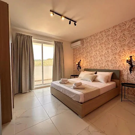 St Pauls Bay Seasons A9 St Paul's Bay