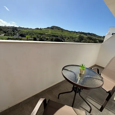 St Pauls Bay Seasons A9 Apartment *