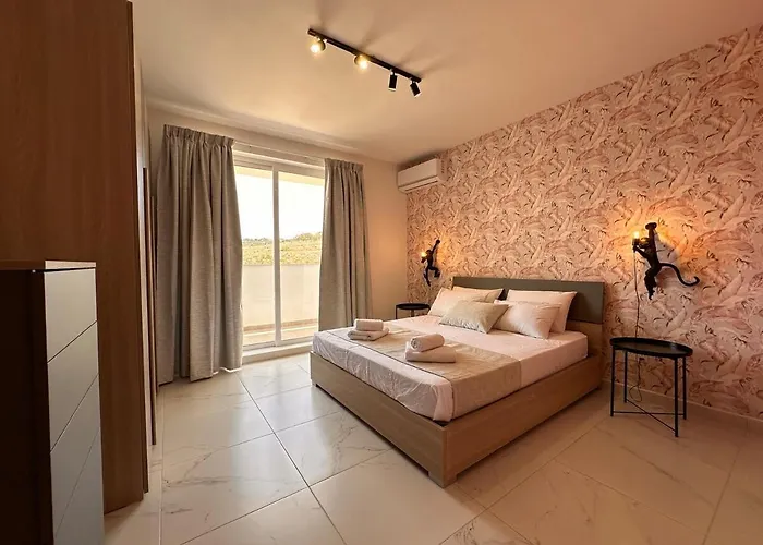 St Pauls Bay Seasons A9 St. Paul's Bay