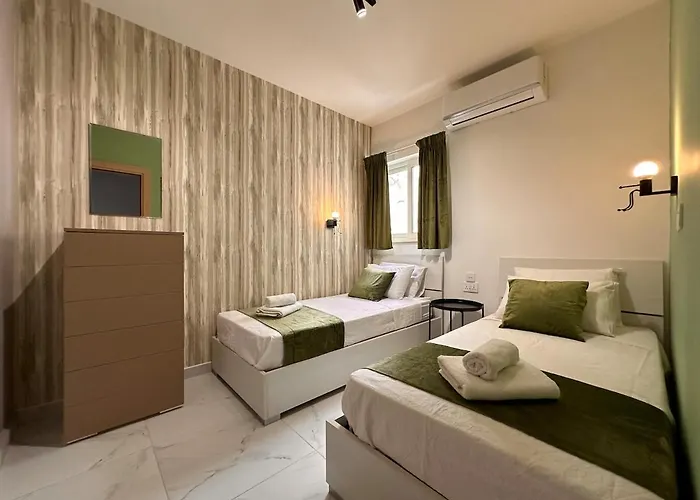 St Pauls Bay Seasons A9 * St. Paul's Bay