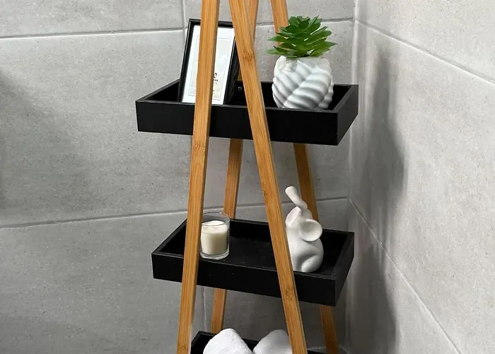 St Pauls Bay Seasons A9 Daire